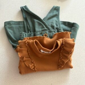 Blumind Dress suit for girls size  6 months Color top brown and suit green